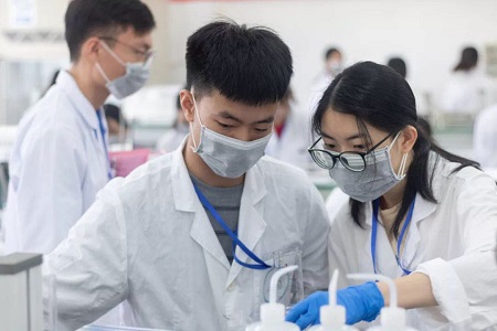 比赛图片.jpg 比赛图片.jpg